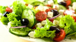 Read more about the article Want to attract a woman? Eat salad