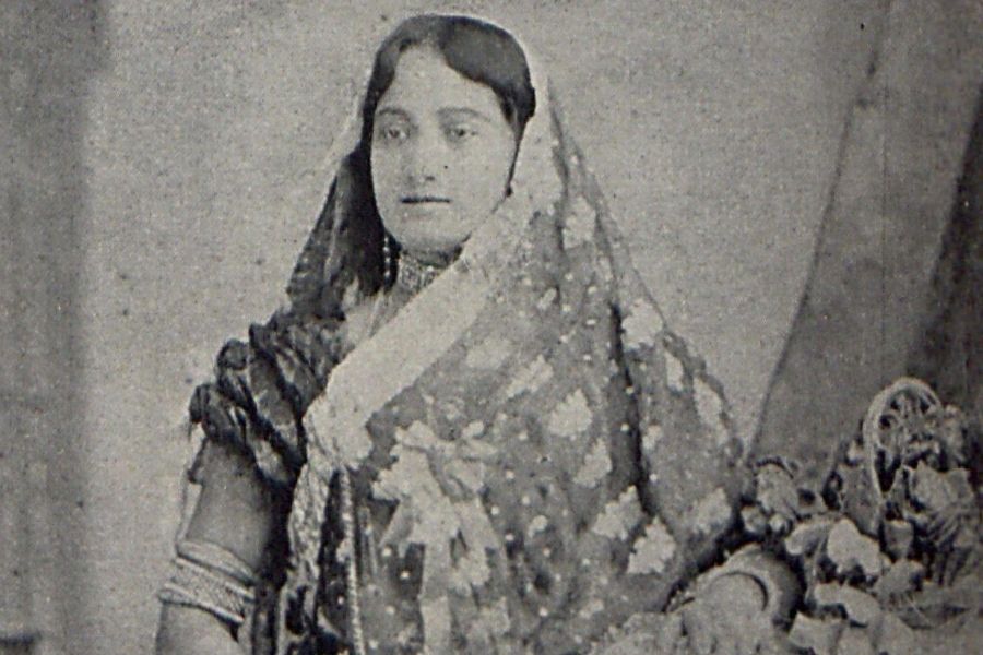 Read more about the article Binodini Dasi: A Pioneer Who Defied Fate and Society