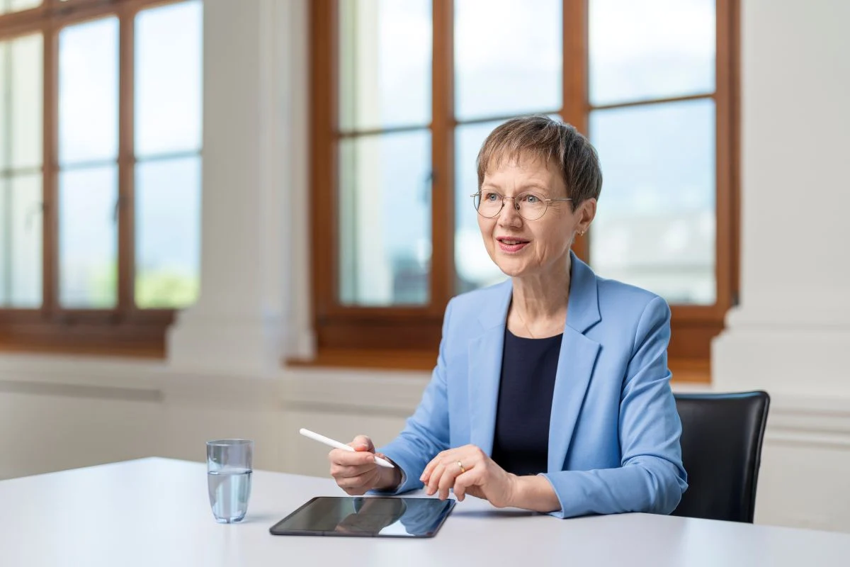 You are currently viewing Brigitte Haas and the Rise of Quiet Power in a Man’s Political World
